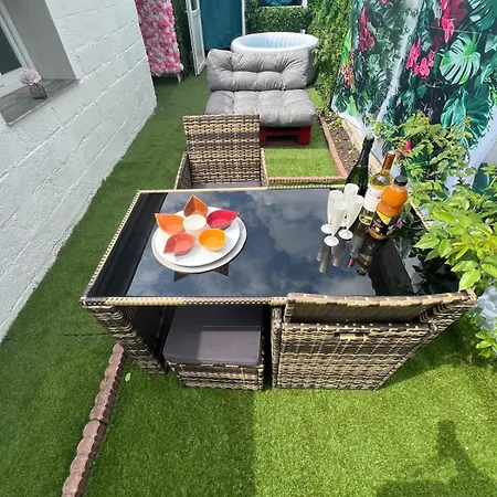 Les Parfaitement Imparfaits - Louvre-bollaert Apartamento